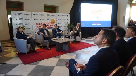 Alvear presente en el III Encuentro Nacional de Ciudades que se realizó en Mendoza