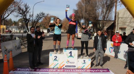 Más de cien competidores participaron de los 6K de Alvear