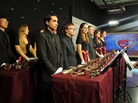 Esta noche se presenta el Coro de Campanas de la Universidad Adventista del Plata