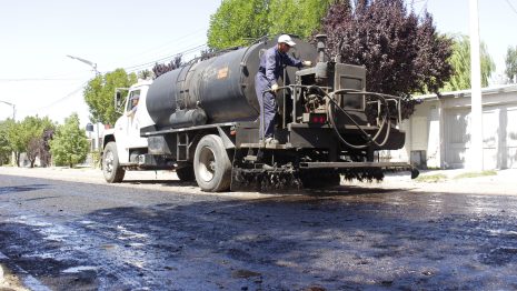 Las obras de asfalto se intensifican en el cierre del año