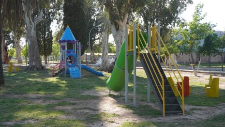 Avances en la construcción de la plaza Alejo Abutcov en Carmensa