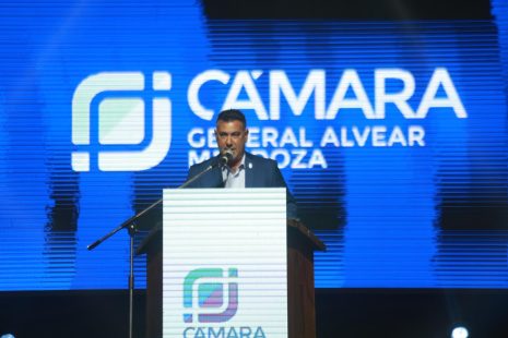 El Presidente de la Cámara de Comercio emitió una serie de reclamos en su discurso