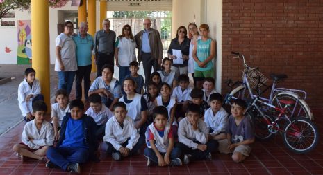 Fundación Cecsagal otorgó una ayuda a la Escuela Gauchos de Güemes